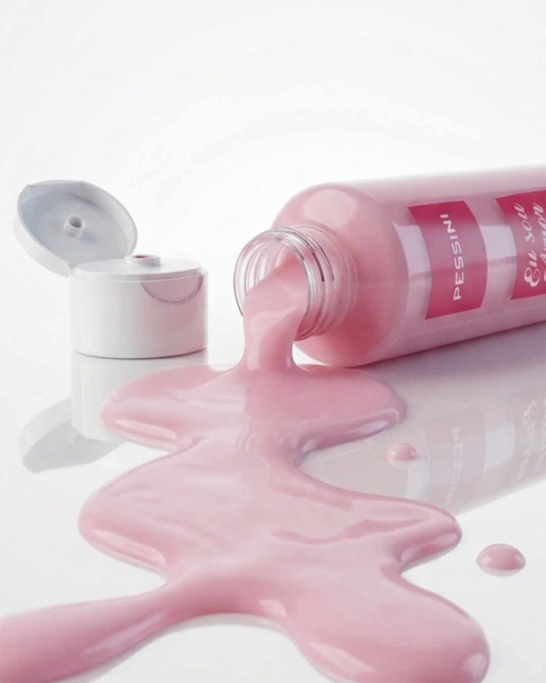 SABONETE LÍQUIDO FRAGOLA MORANGO 240ML PESSINI
